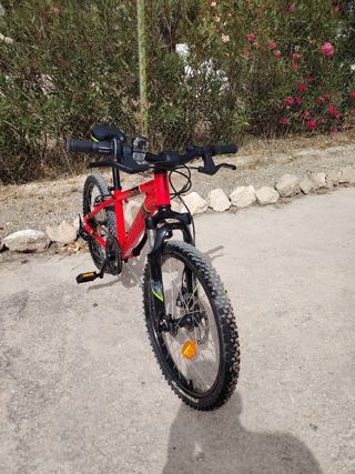 Bicicleta Rockrider Roja