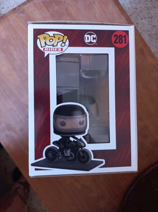 Funko Pop! Selina Kyle On Motorcycle 281