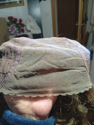 Peluca pelo humano castaño ondulado