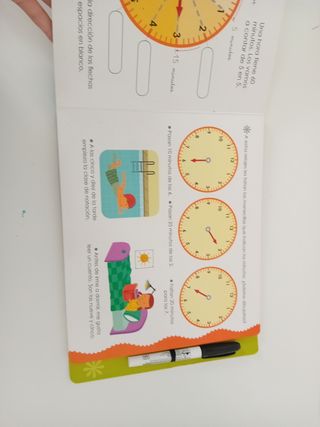 Las horas: ¡Un libro pizarra!