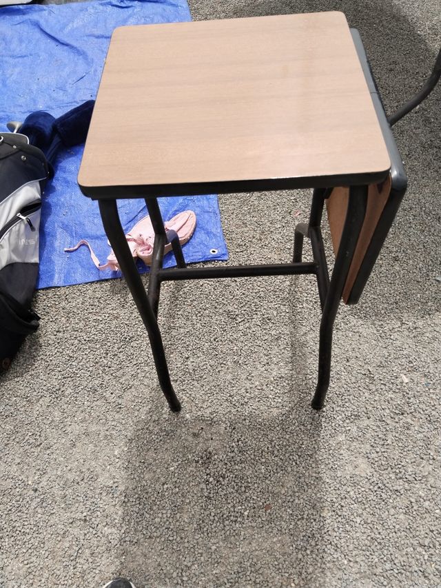 Mesa plegable de madera