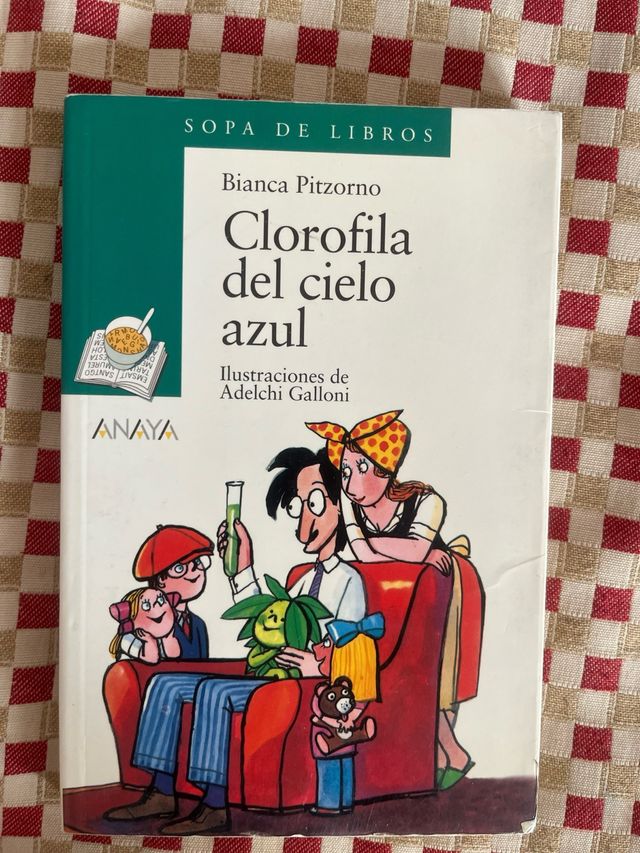 Clorofila del cielo azul (Cuentos, Mitos Y Libr...