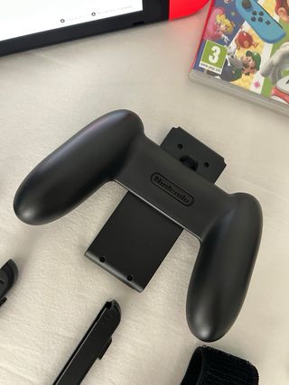 Nintendo Switch con juegos y accesorios