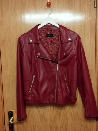 Chaqueta de cuero Tintoretto burdeos.