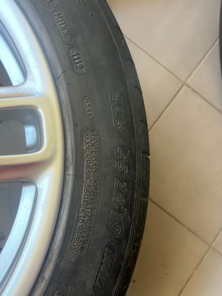 Llantas y Neumáticos Porsche 970