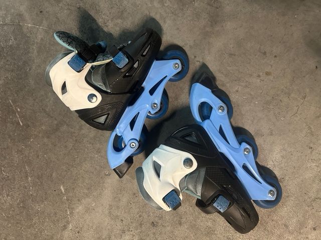 Patines ajustables para niños talla 30/33