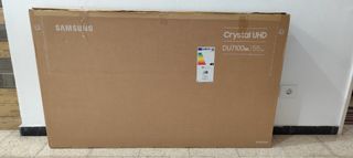 NUEVA. Televisión 55" Samsung  Crystal 4k  DU7100