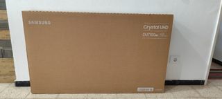 NUEVA. Televisión 55" Samsung  Crystal 4k  DU7100