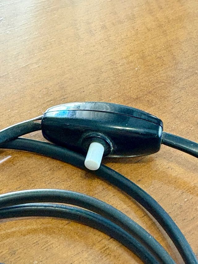 Lampada nera vintage da tavolo Stilplast