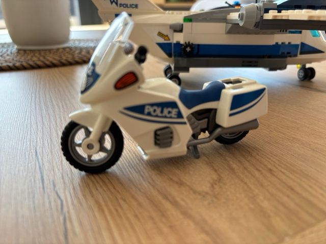 Avión y Moto LEGO Policía