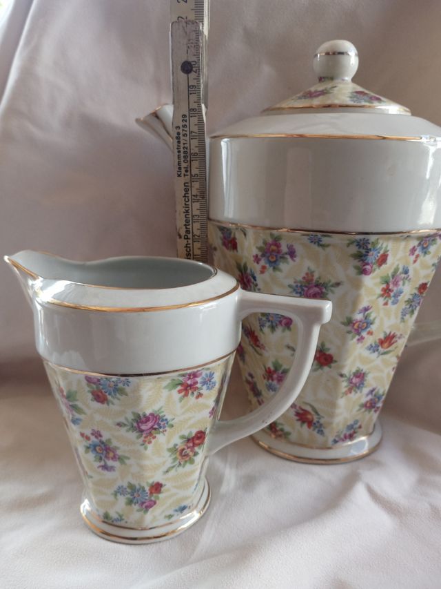 Caffettiera e Lattiera porcellana Dorata