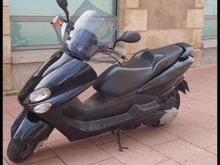 Yamaha Majesty 125
