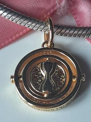 Charm en plata S925.