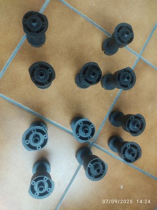 Patas para muebles de cocina.