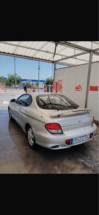 Hyundai Coupe 2000