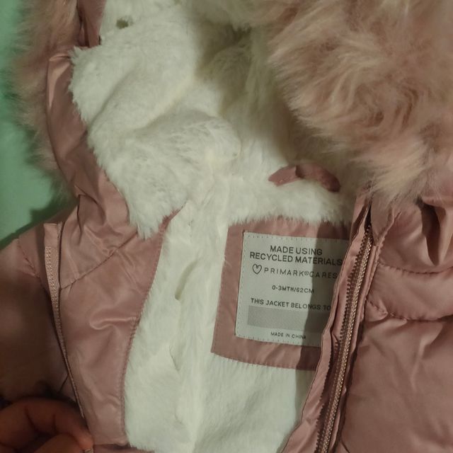 Abrigo bebé rosa claro