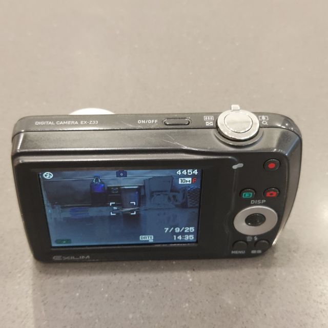 Casio Exilim EX-Z33