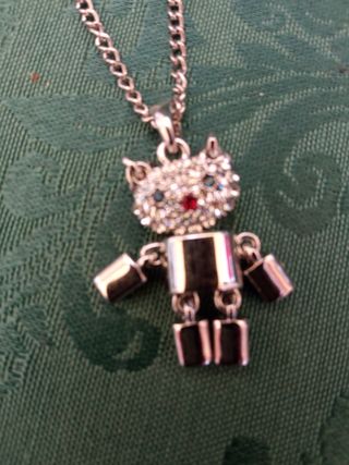 Colgante gatito con cadena larga