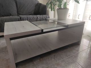 Mesa de centro - madera y cristal