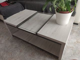 Mesa de centro - madera y cristal