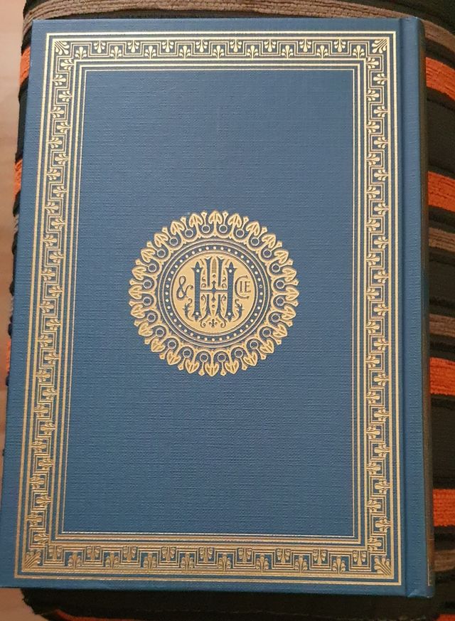 Viaje al centro de la tierra envío por InPost