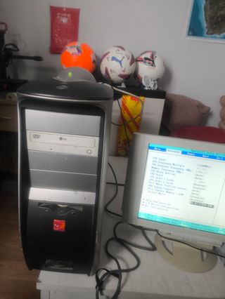 Ordenador PC LG Antiguo retro 