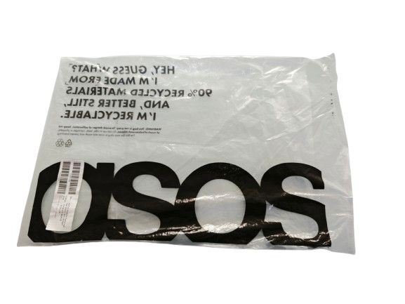 Vaqueros ASOS Petite negros cropped T34