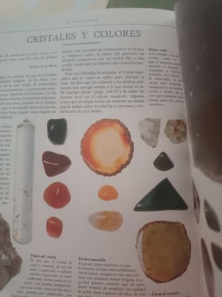 ENCICLOPEDIA DE LA MENTE, LA MAGIIA Y LO
