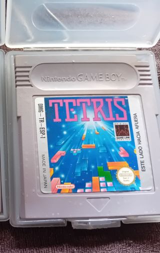 Nintendo Game Boy + 3 Juegos