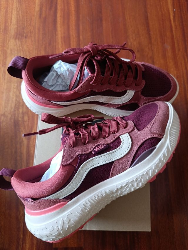 Vans Ultrarange Neo Vr3 Rosa/Morado
