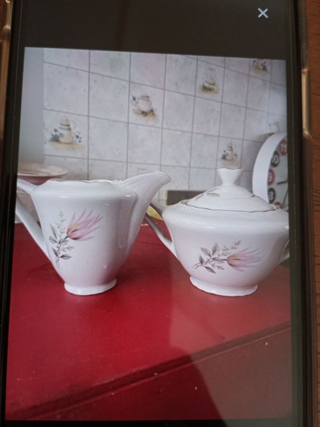 Zuccheriera con decoro floreale