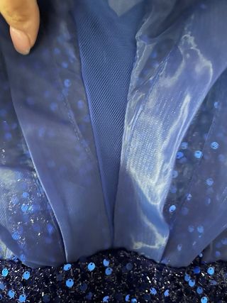 Vestido de fiesta azul brillante