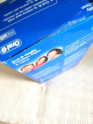 Cepillo dientes eléctrico Oral-B  PRECINTADO