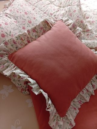 Conjunto de cama floral rosa y terciopelo