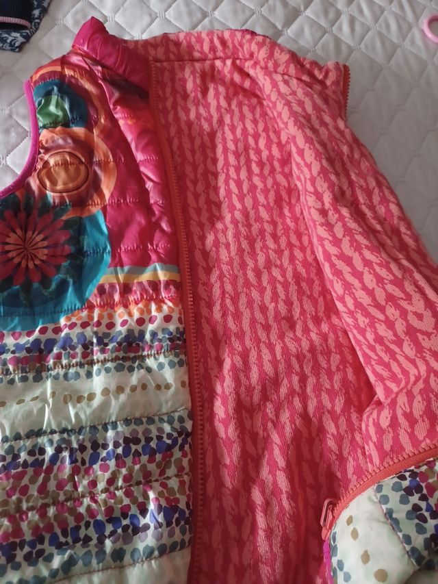 Chaleco Desigual Multicolor,talla 8-10