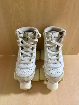 Patines blancos para niña