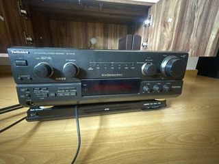 Amplificador Technics  y Altavoces Yamaha NSP-300