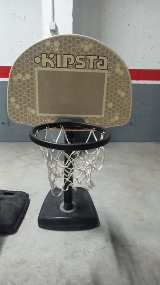 Canasta de baloncesto infantil Kipsta.