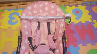 Hamaca bebé rosa con estrellas