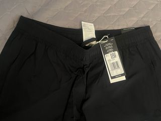 Pantalone Adidas HI3055 di colore Nero Misura M