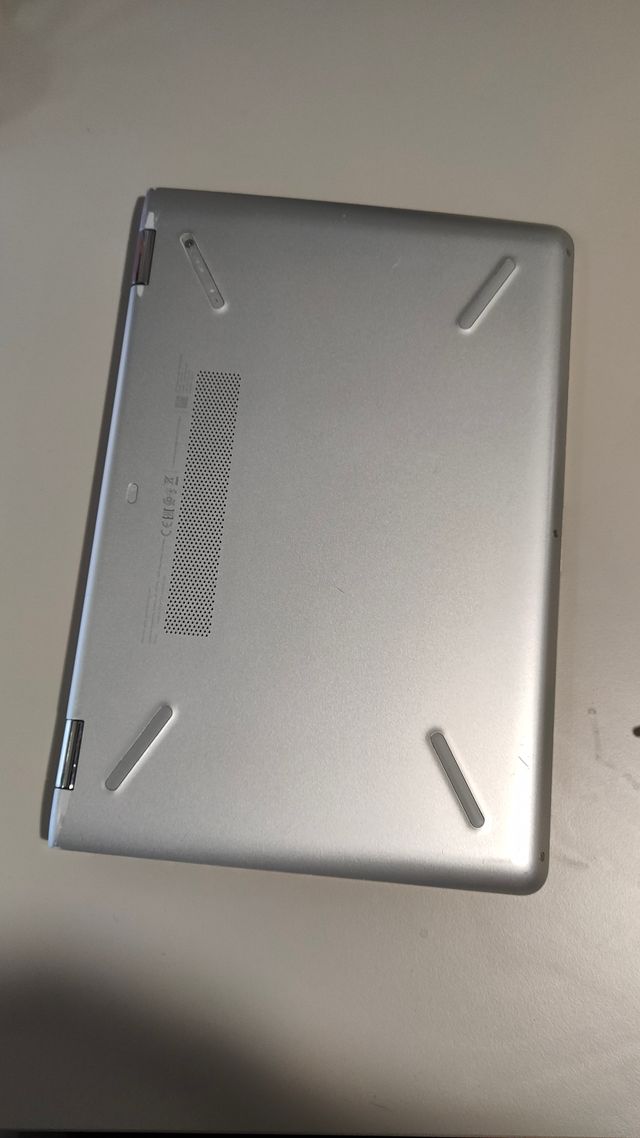 HP Pavilion x360 Convertible Plata