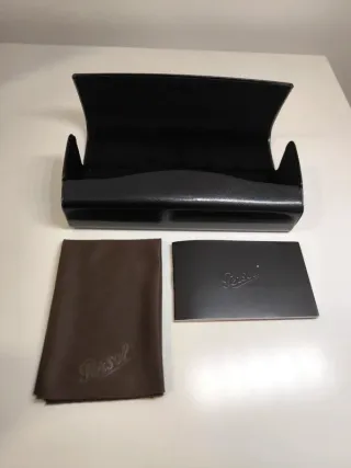 Funda gafas Persol negra sin estrenar