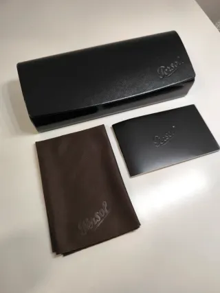 Funda gafas Persol negra sin estrenar