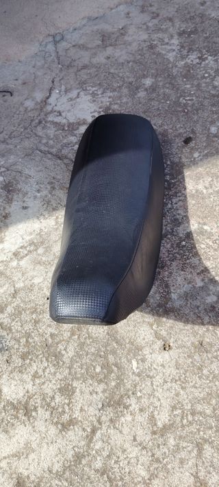 Asiento Suzuki RM 125 (2000)