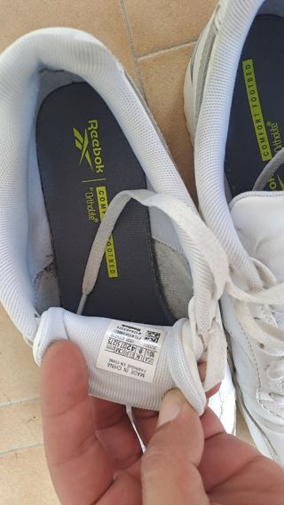 2 paia scarpe Reebok bianche