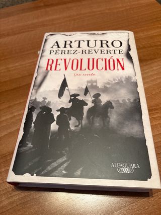 Revolución: Una novela