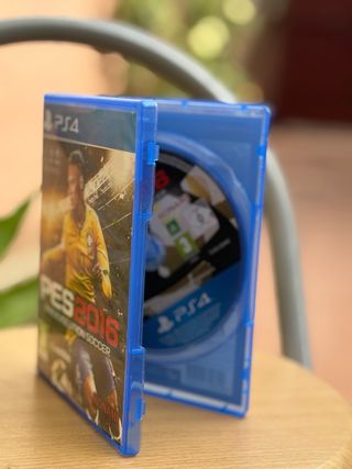 PES 2016 Pro Evolution Soccer PS4