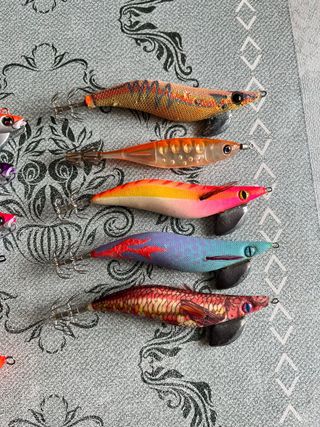 Señuelos de pesca para calamar