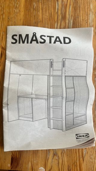 Cama alta IKEA SMÅSTAD con escritorio