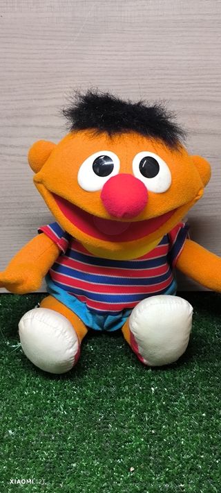 Peluche Ernie Sesame Street